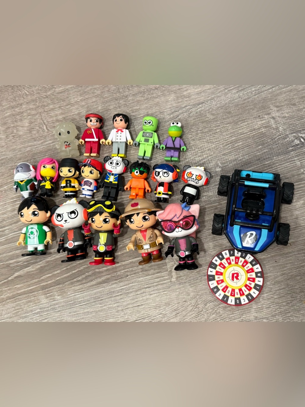 Ryan’s World Toy Lot